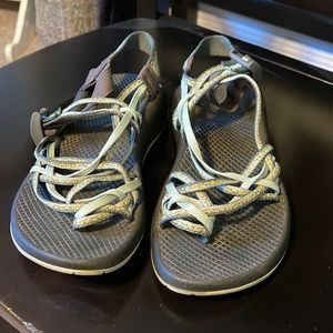 Womens three strap chacos